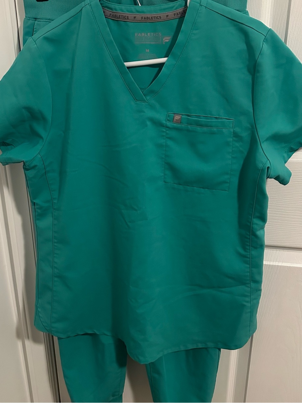 Fabletics Teal V-Neck Scrub Top